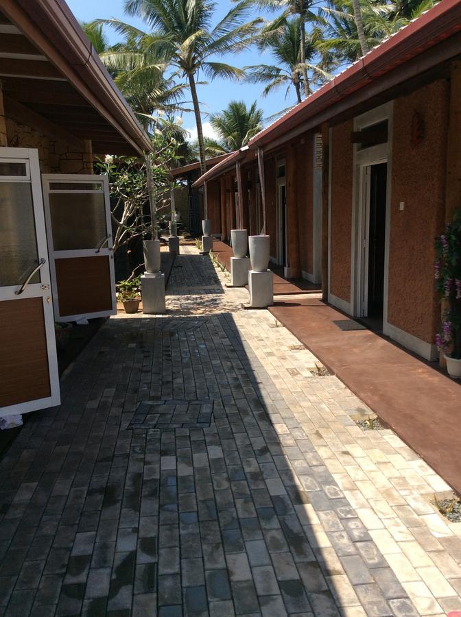Oasey Ayurveda Hotel Bentota Exterior foto